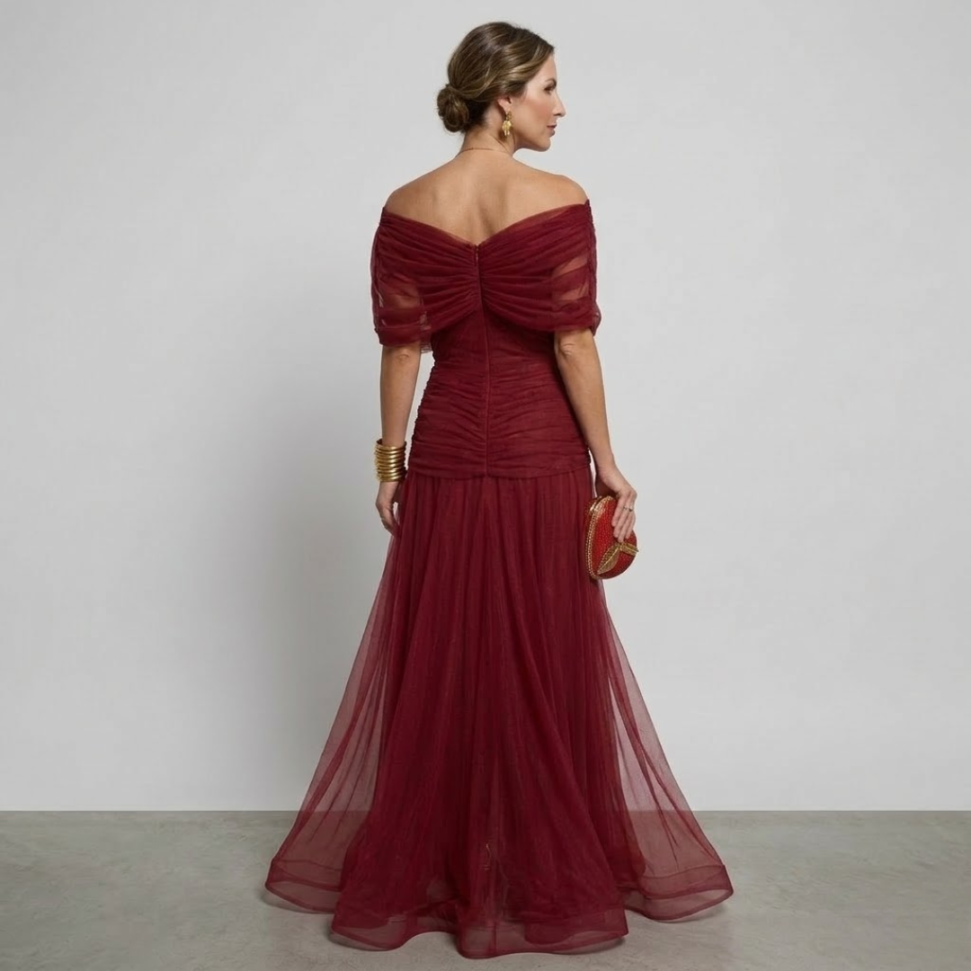 ISABELLA - Elegant Maxi Dress with Flattering Waist and Timeless Class