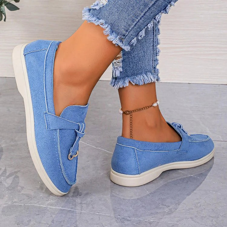 Saskia | Elegant Moccasins with Knotted Stitching