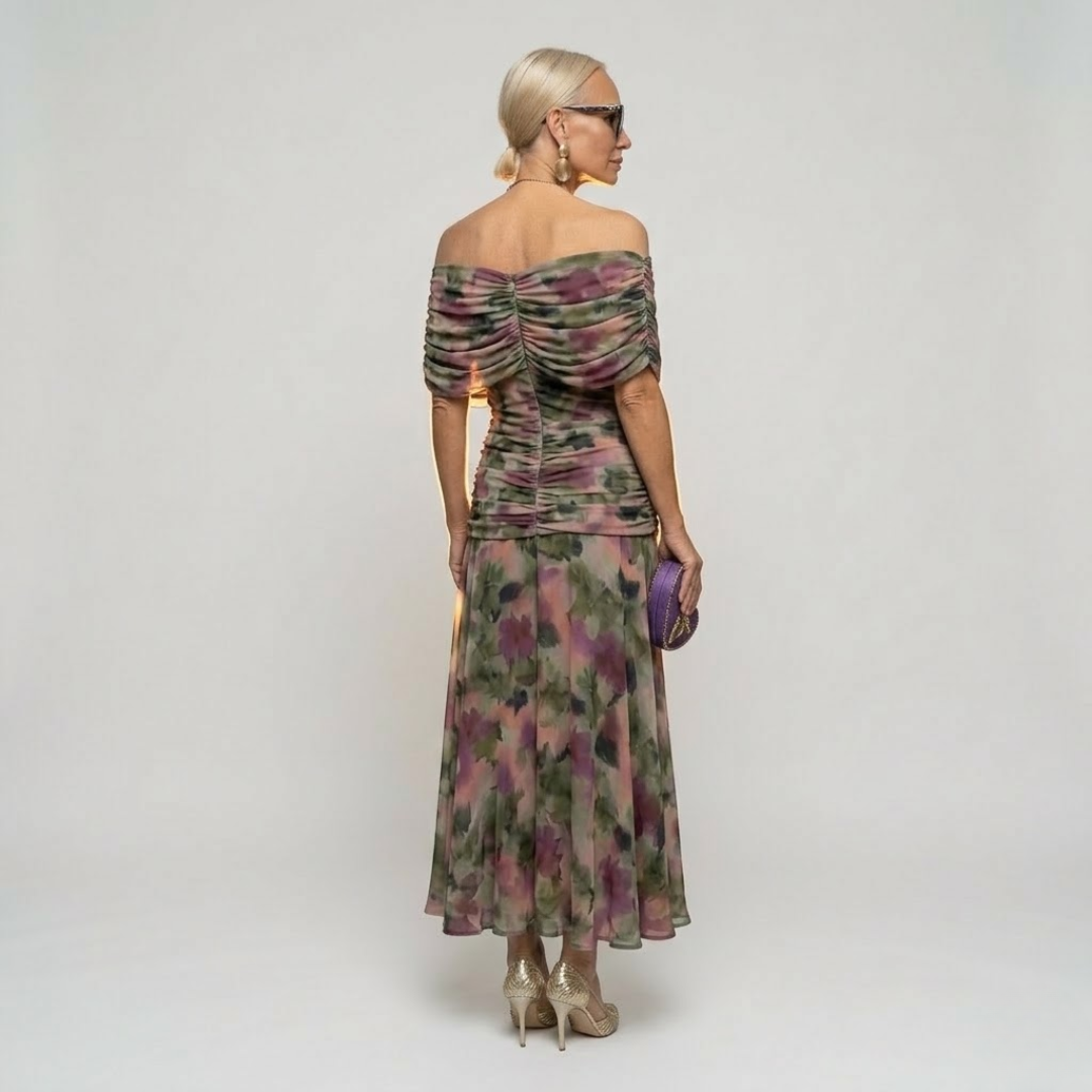 ISABELLA - Elegant Maxi Dress with Flattering Waist and Timeless Class