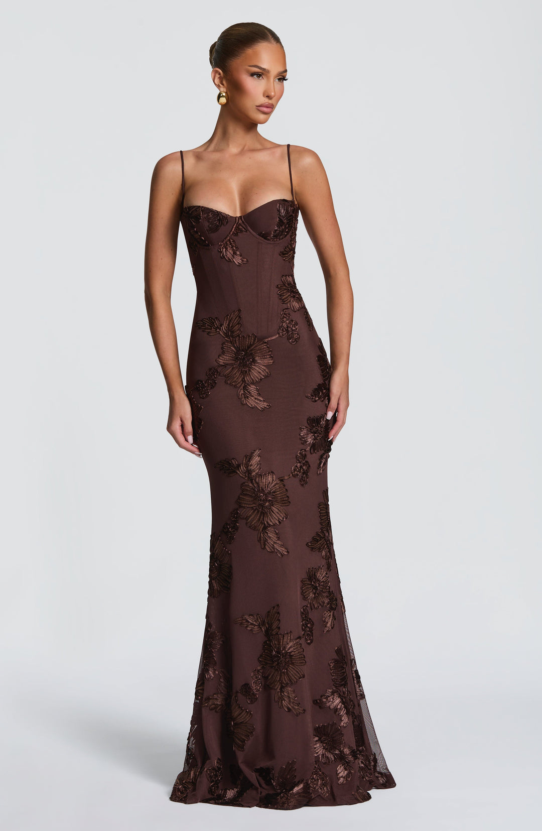Elara - Structured elegance with exclusive details